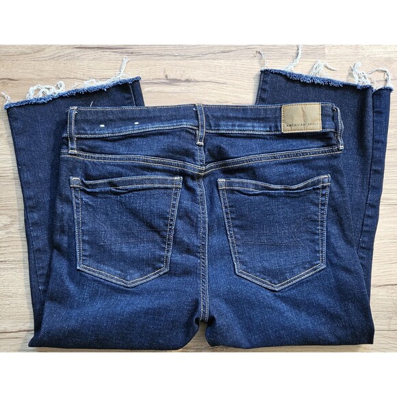 American Eagle High-Rise Crop Flare Raw Hem Super Stretch Womens Capri 4R Dark - Picture 3 of 6